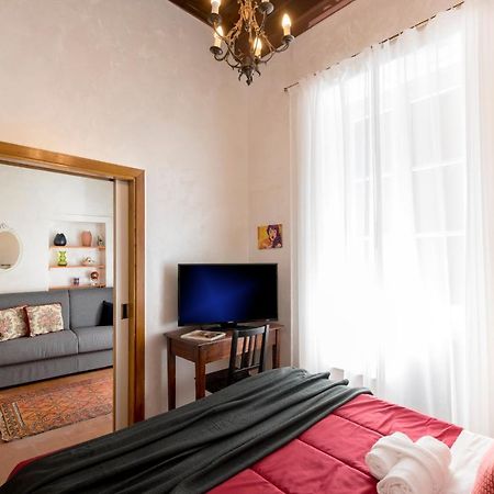 Giglio House - Campo De' Fiori Apartment Рим Екстериор снимка