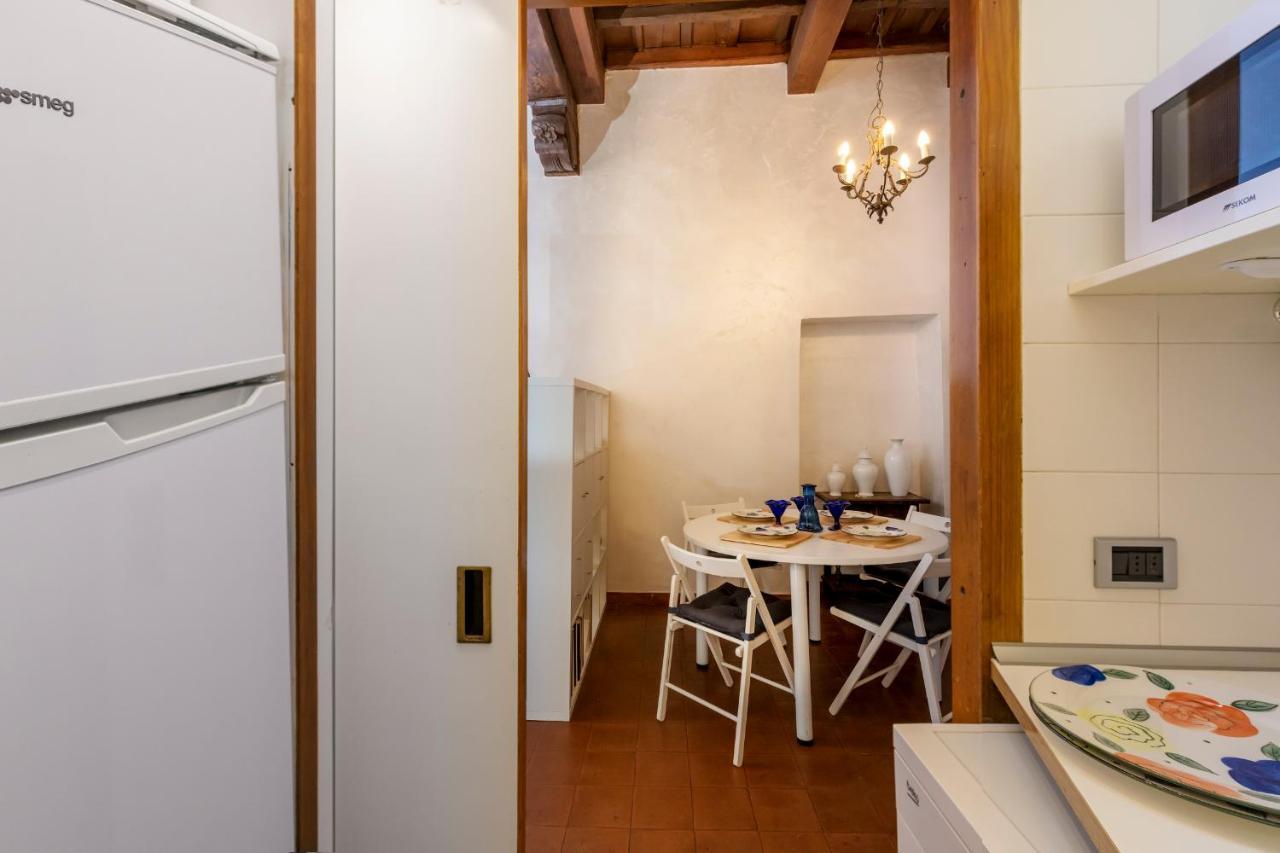Giglio House - Campo De' Fiori Apartment Рим Екстериор снимка