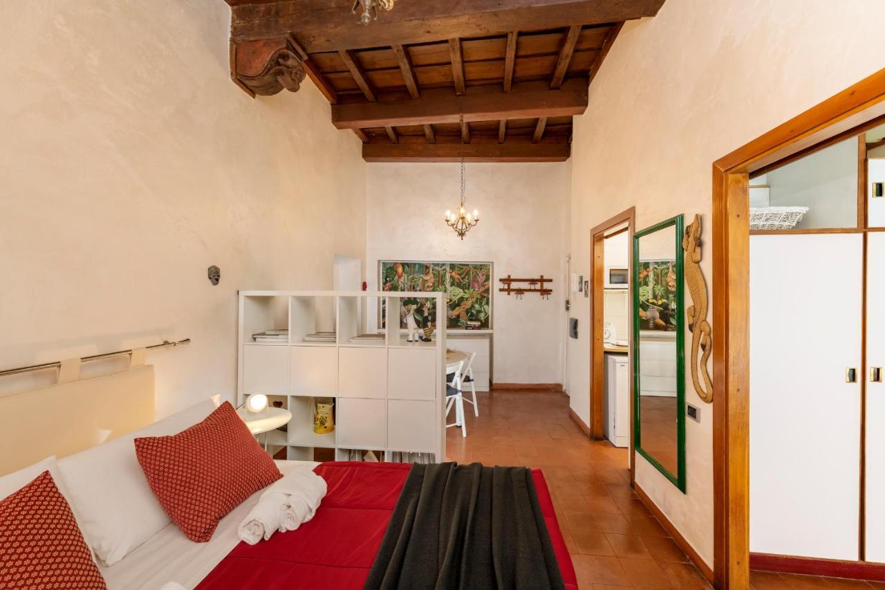 Giglio House - Campo De' Fiori Apartment Рим Екстериор снимка