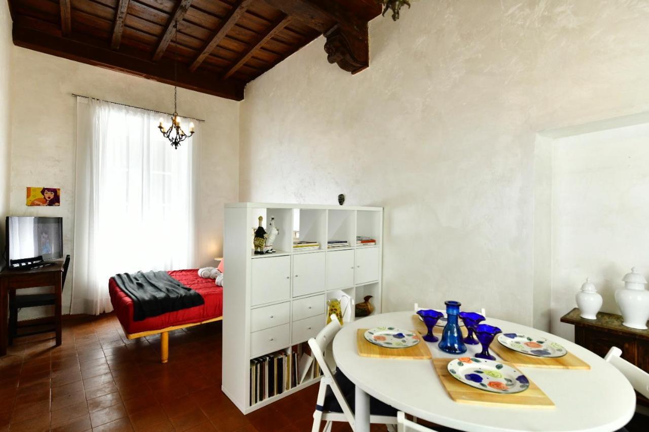 Giglio House - Campo De' Fiori Apartment Рим Екстериор снимка